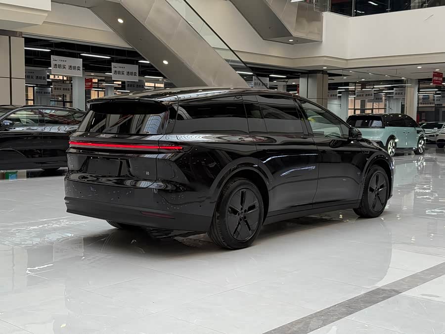 Li i8 2025 изображение автомобиля #6