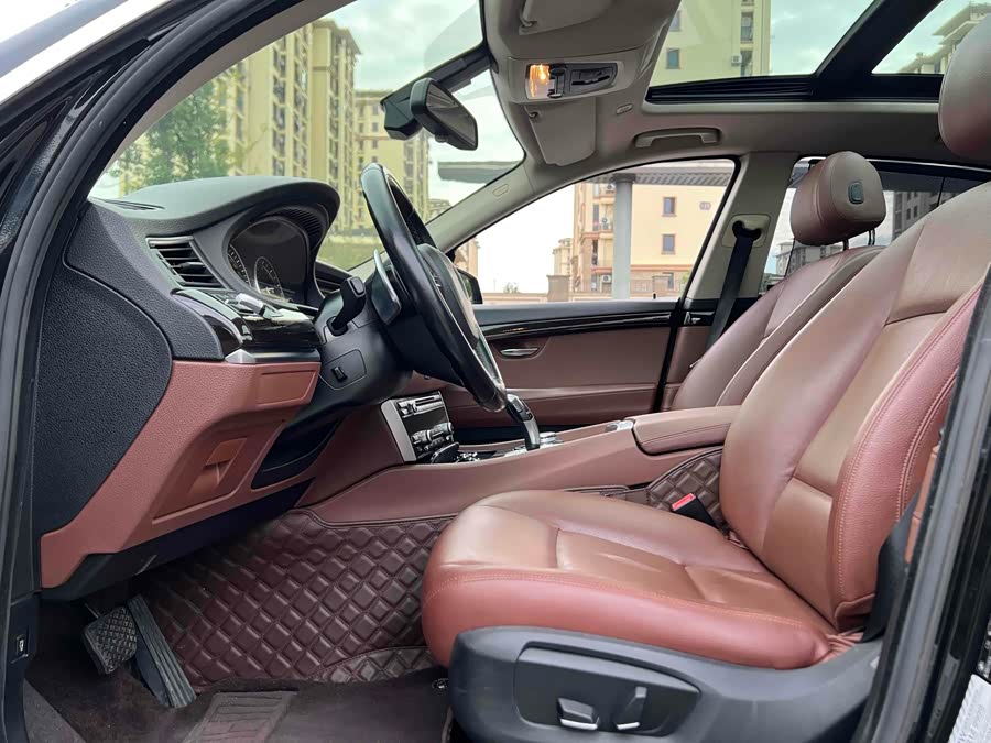 BMW 5 Series GT 2015 immagine di auto #6