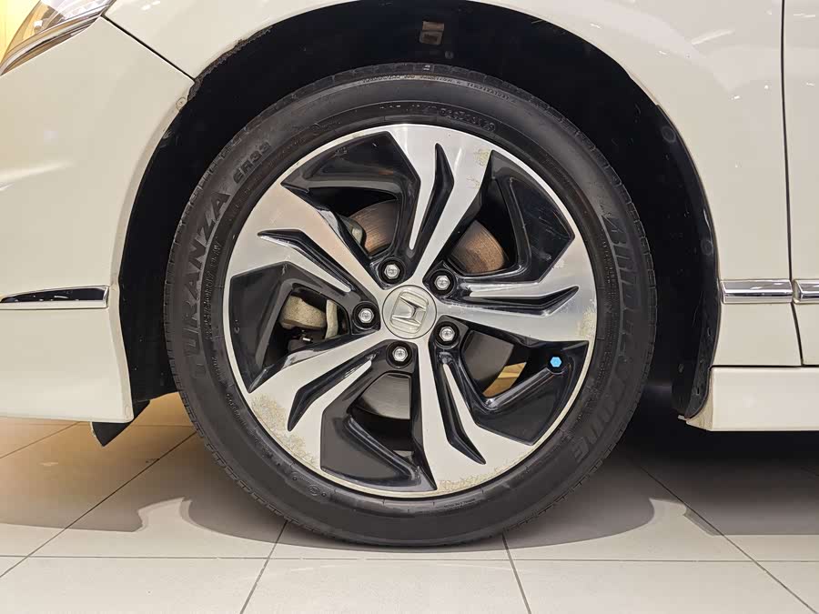 Honda Spirior 2017 #6 Honda Spirior 2017 car image #6