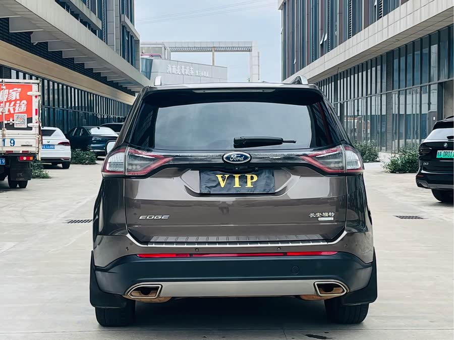 Ford Edge 2017 صورة سيارة #6