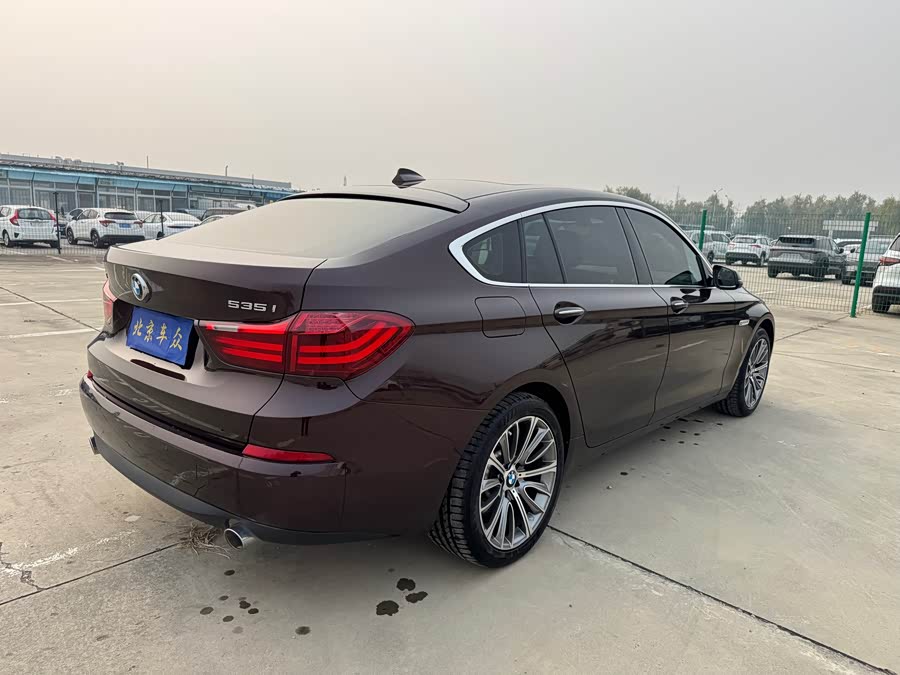 BMW 5 Series GT 2016 #6 BMW 5 Series GT 2016 immagine di auto #6