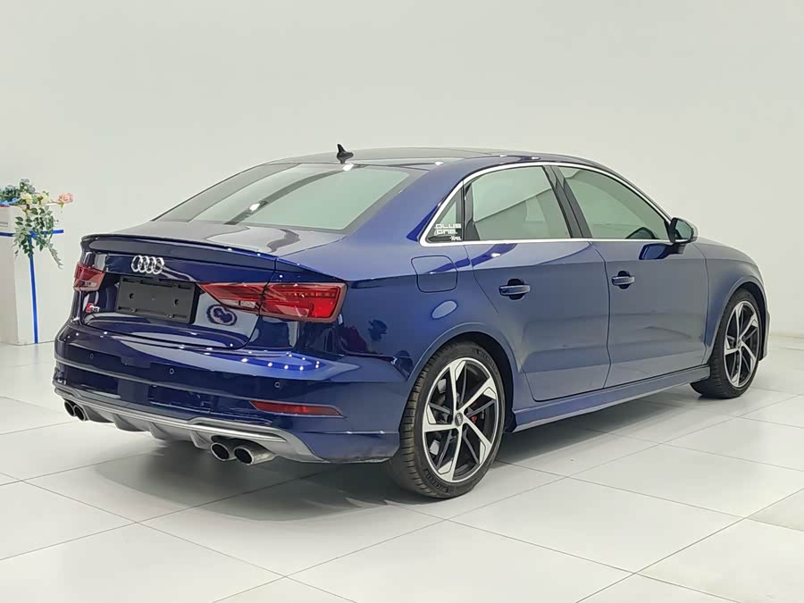Audi S3 2018 car image #6