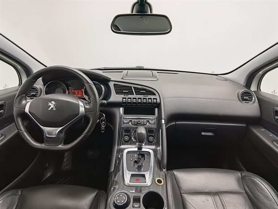 Peugeot 3008 2013 car image #6