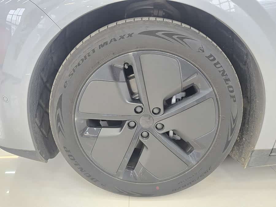 理想汽车 理想i6 2025 汽车图片 #6