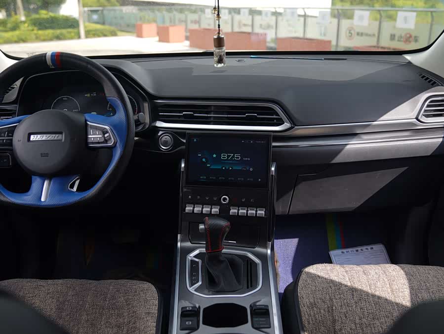 Haval F5 2018 car image #6