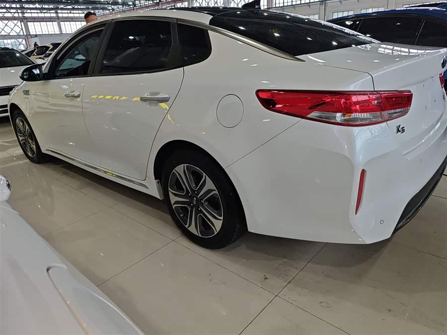 起亚 起亚K5新能源 2019 汽车图片 #6