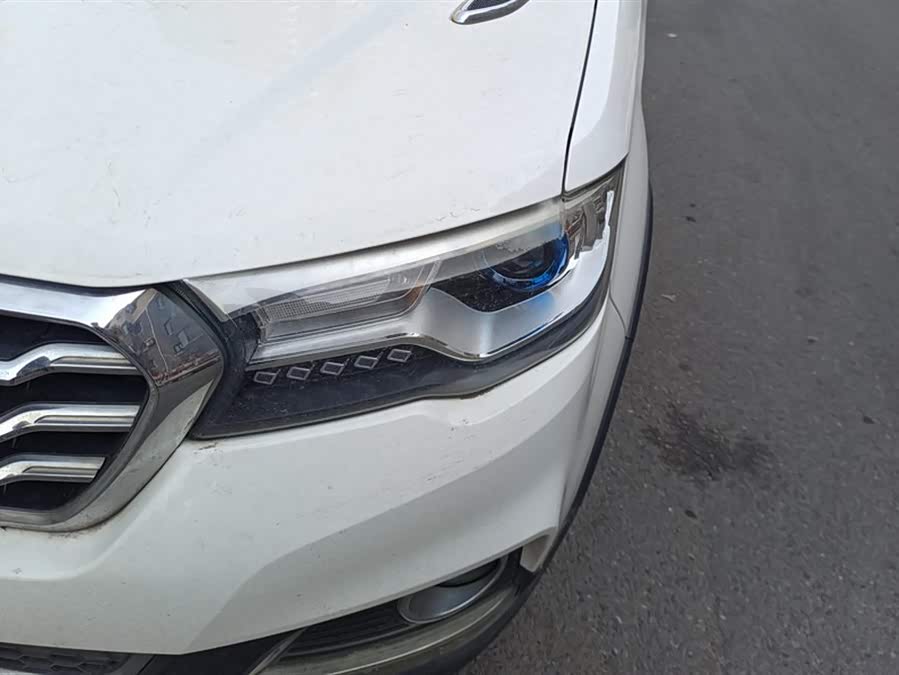 Haval H1 2015 car image #6