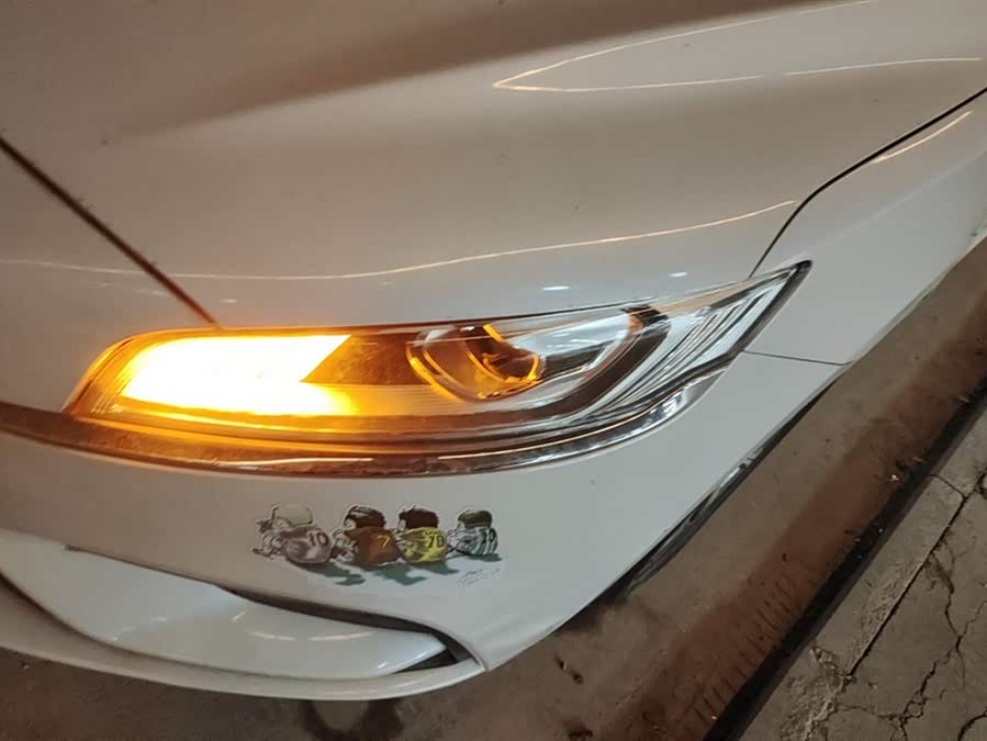 GEELY Ulion New Energy 2018 #6 GEELY Ulion New Energy 2018 car image #6