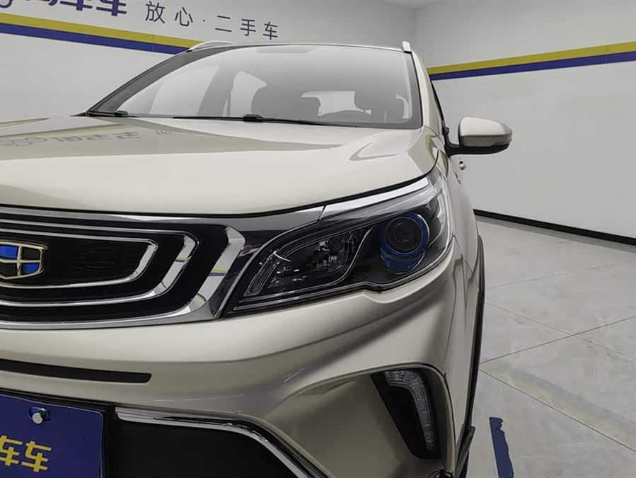 GEELY Vision X3 2019 immagine di auto #6