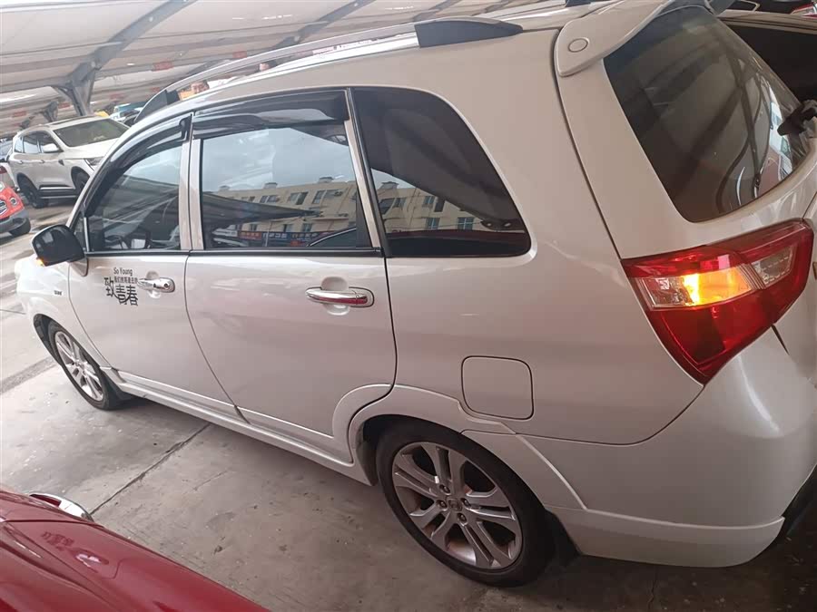 Suzuki Liana A6 2014 immagine di auto #6