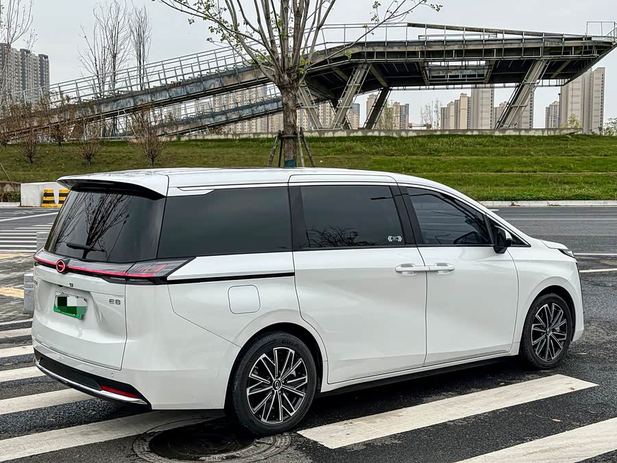 GAC Trumpchi E8 New Energy 2023 car image #6