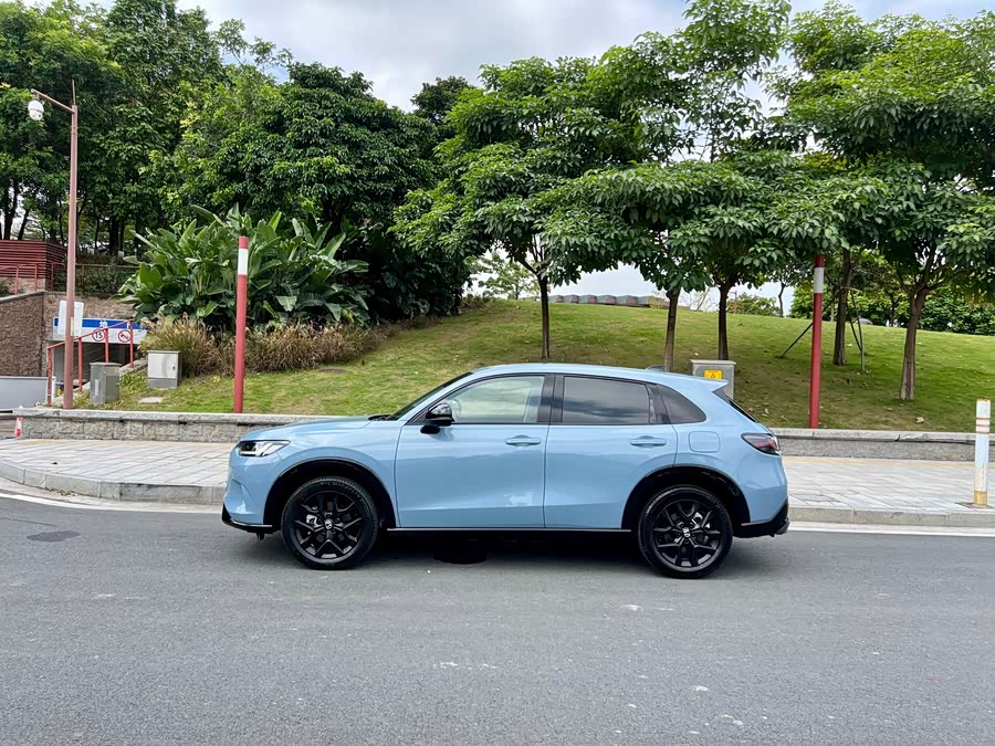 Honda ZR-V 2023 car image #6