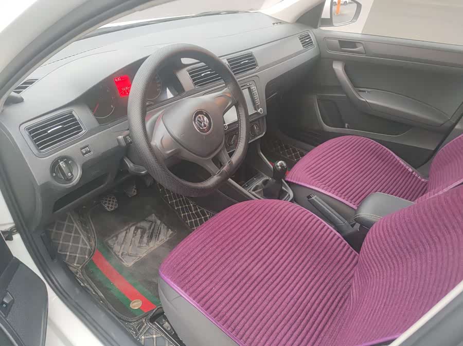 Volkswagen Santana 2022 immagine di auto #6