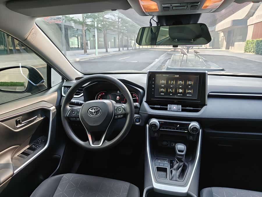 Toyota RAV4 2019 #6 Toyota RAV4 2019 car image #6