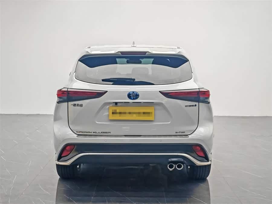 Toyota Crown Kluger 2023 car image #6