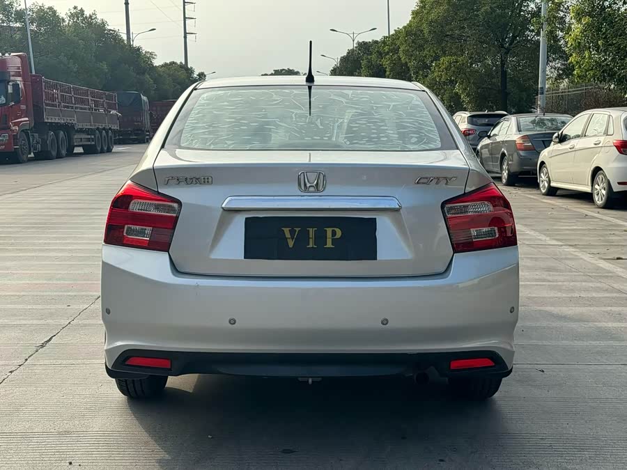 Honda City Classic 2013 immagine di auto #6