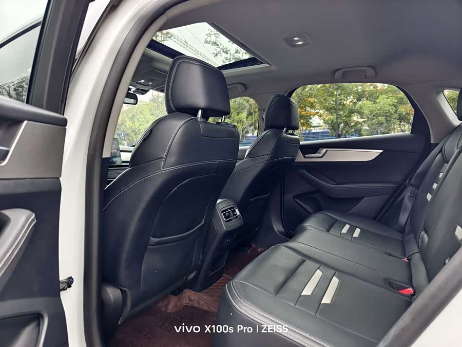 BYD Qin Pro 2020 immagine di auto #6