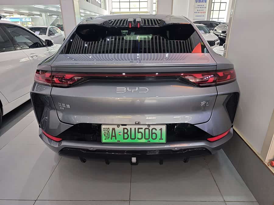 BYD SongL EV 2024 #6 BYD SongL EV 2024 car image #6