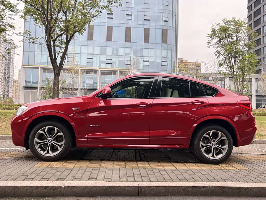 BMW X4 2017 car image #6