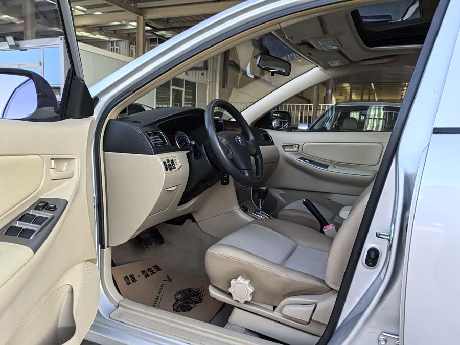 Toyota Corolla (Classic) 2013 immagine di auto #6