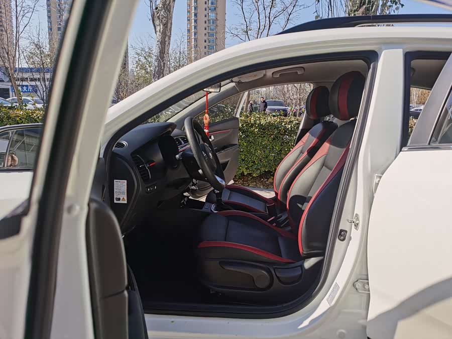 Kia Rio Cross 2018 صورة سيارة #6