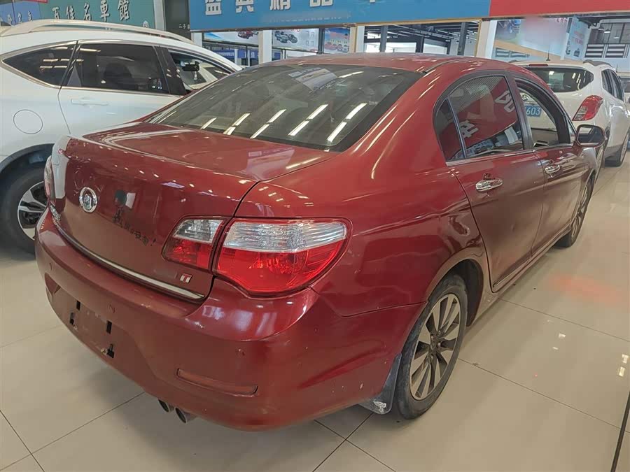 Great Wall C50 2014 car image #6