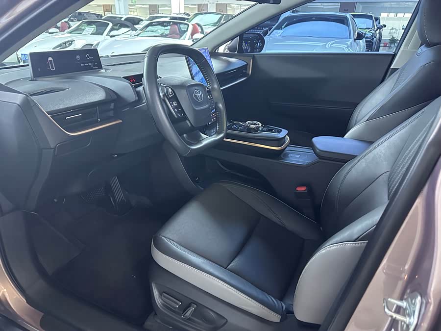 BYD e1 2023 immagine di auto #6