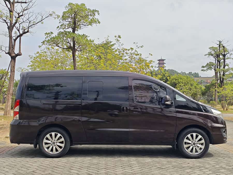 JAC 2017 #6 JAC 2017 car image #6