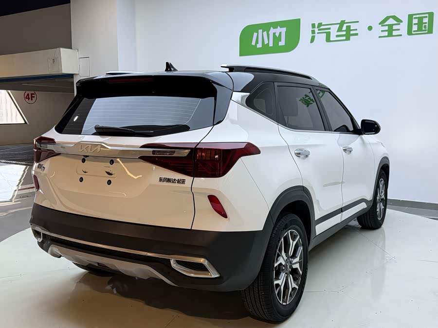 Kia Stonic 2022 immagine di auto #6