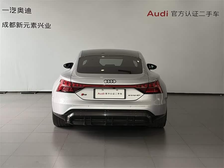 Audi RS e-tron GT car image #6