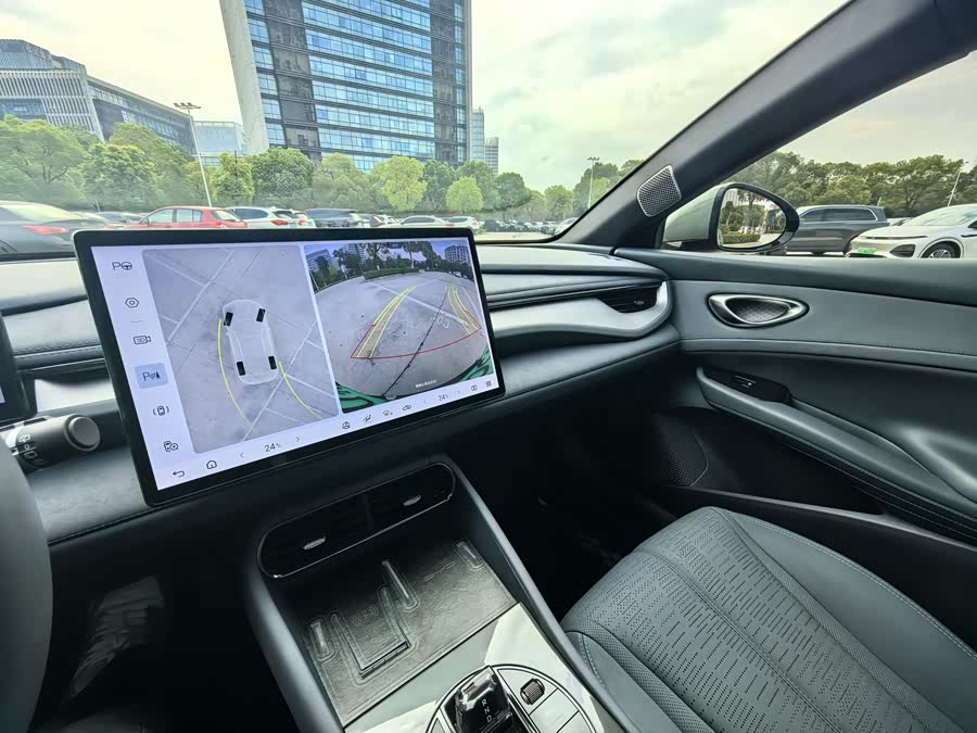 BYD Seal 06GT 2025 car image #6