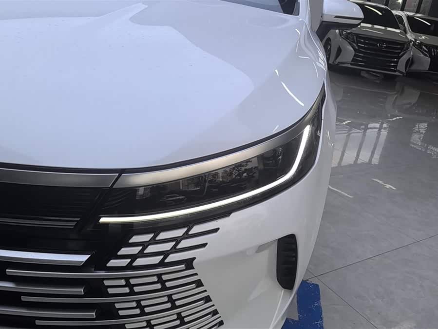 BYD Destroyer 05 2024 #6 BYD Destroyer 05 2024 car image #6
