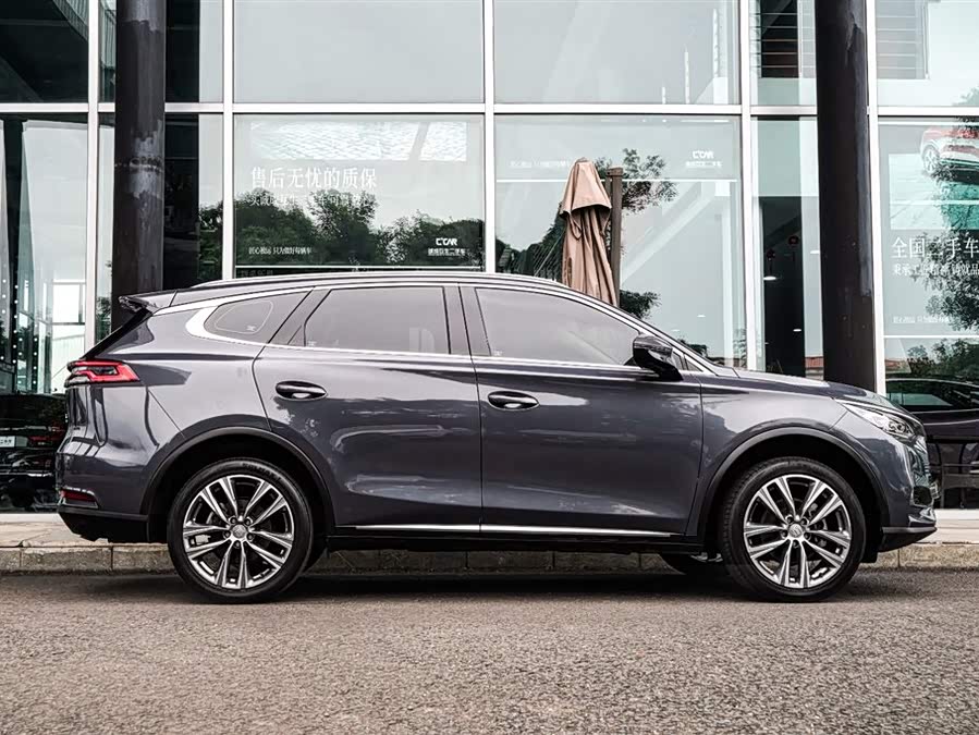 BYD Tang 2021 car image #6