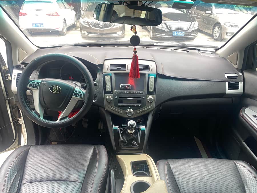 BYD S6 2015 #6 BYD S6 2015 imagen de coche #6