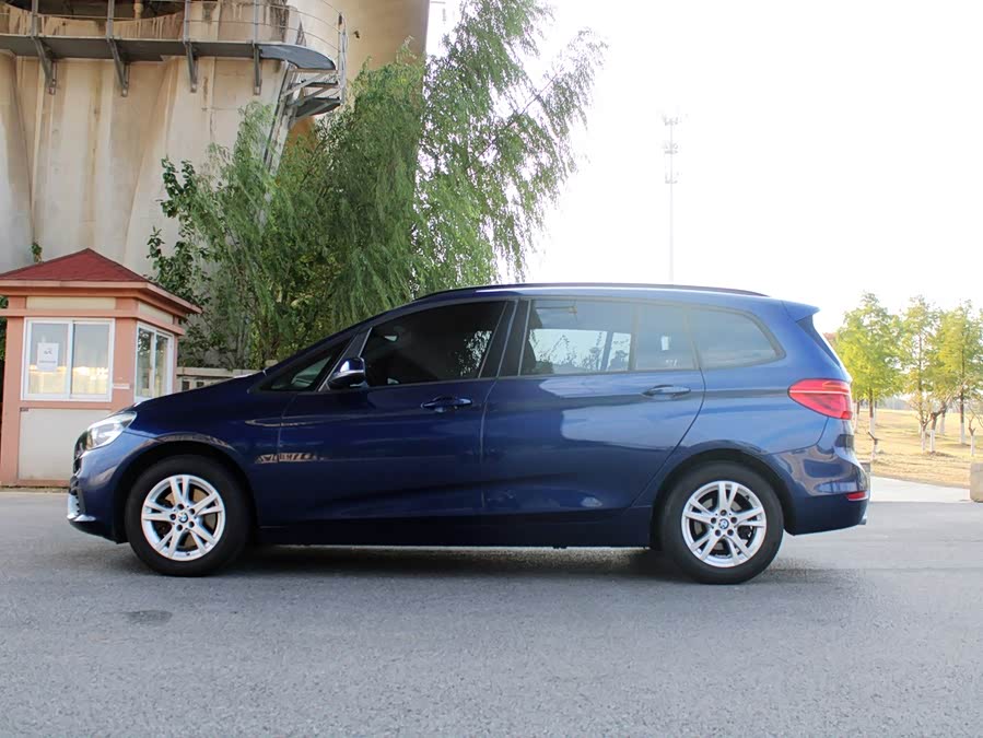 BMW 2 Series Gran Tourer 2017 صورة سيارة #6