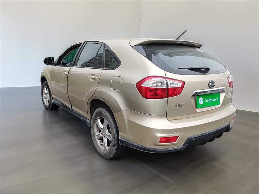 BYD S6 2016 #6 BYD S6 2016 car image #6