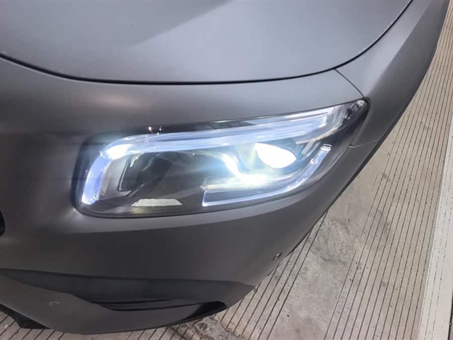 Mercedes-Benz GLB AMG 2023 imagen de coche #6