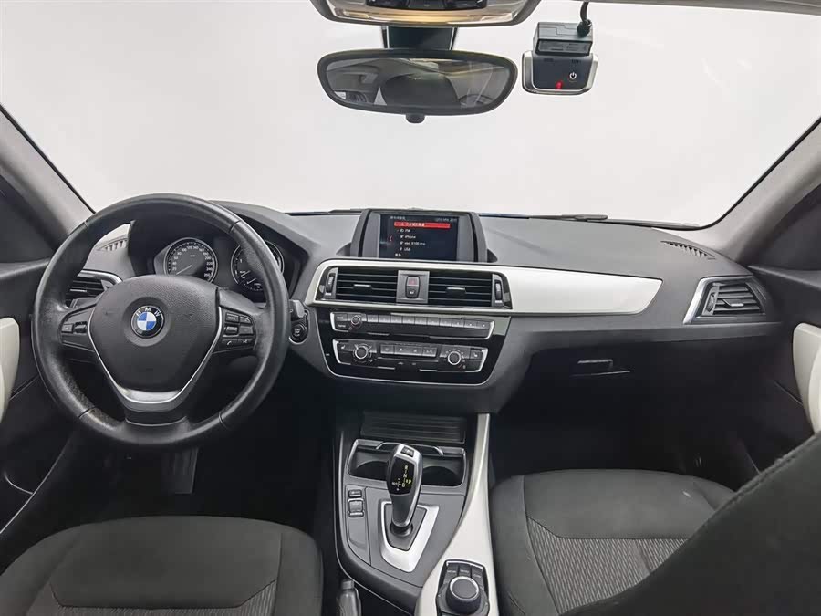 BMW 1 Series (Imported) 2019 car image #6