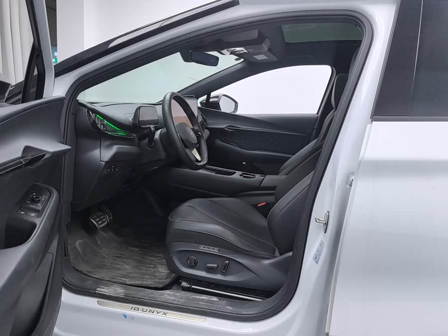 Volkswagen ID.UNYX 06 2024 image de voiture #6