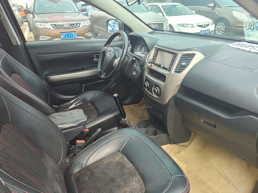 Great Wall M4 2012 car image #6