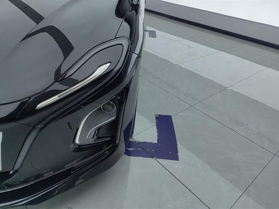 HongQi E-QM5 2023 car image #6