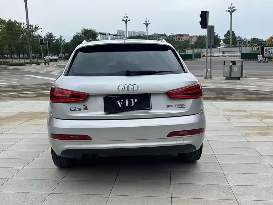 Audi Q3 (Imported) 2013 #6 Audi Q3 (Imported) 2013 car image #6