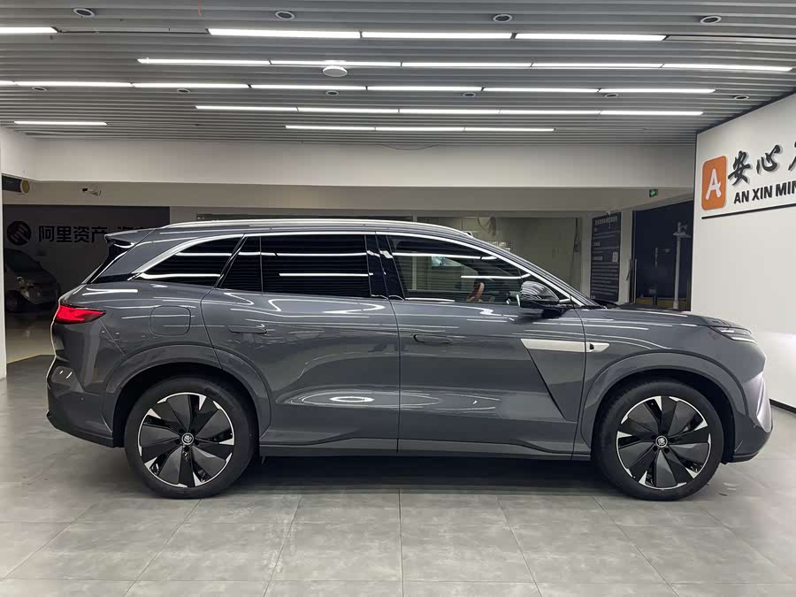 BYD Tang L 2025 image de voiture #6