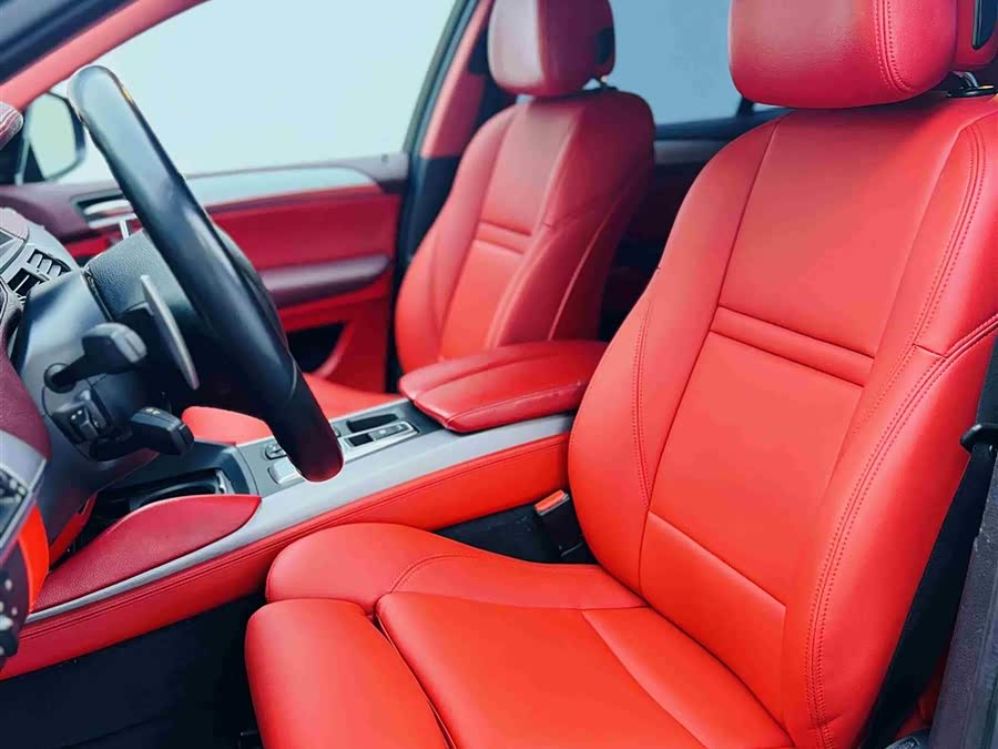 BMW X6 M 2013 immagine di auto #6