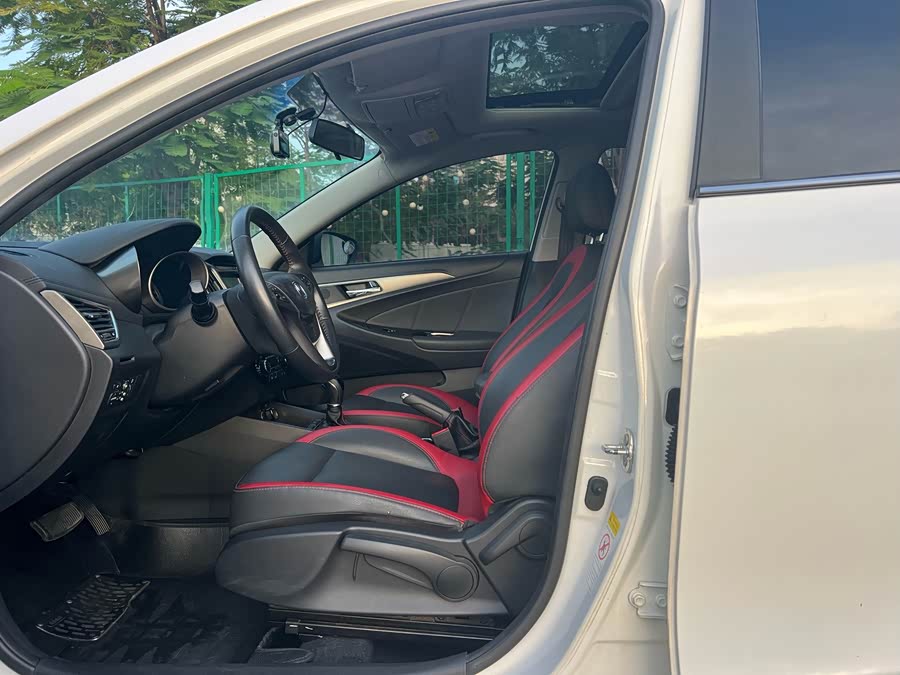 Changan Eado XT 2016 #6 Changan Eado XT 2016 immagine di auto #6