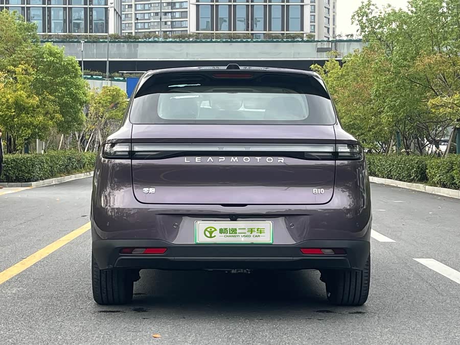 零跑汽车 零跑B10 2025 汽车图片 #6