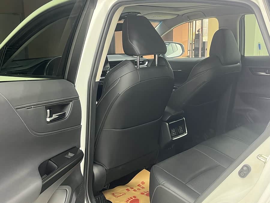 Toyota Venza 2022 car image #6