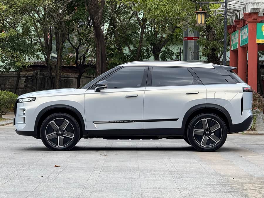 Chery Exploration 06 C-DM 2024 #6 Chery Exploration 06 C-DM 2024 car image #6