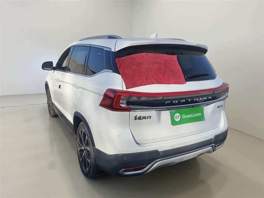 Forthing T5 2023 изображение автомобиля #6