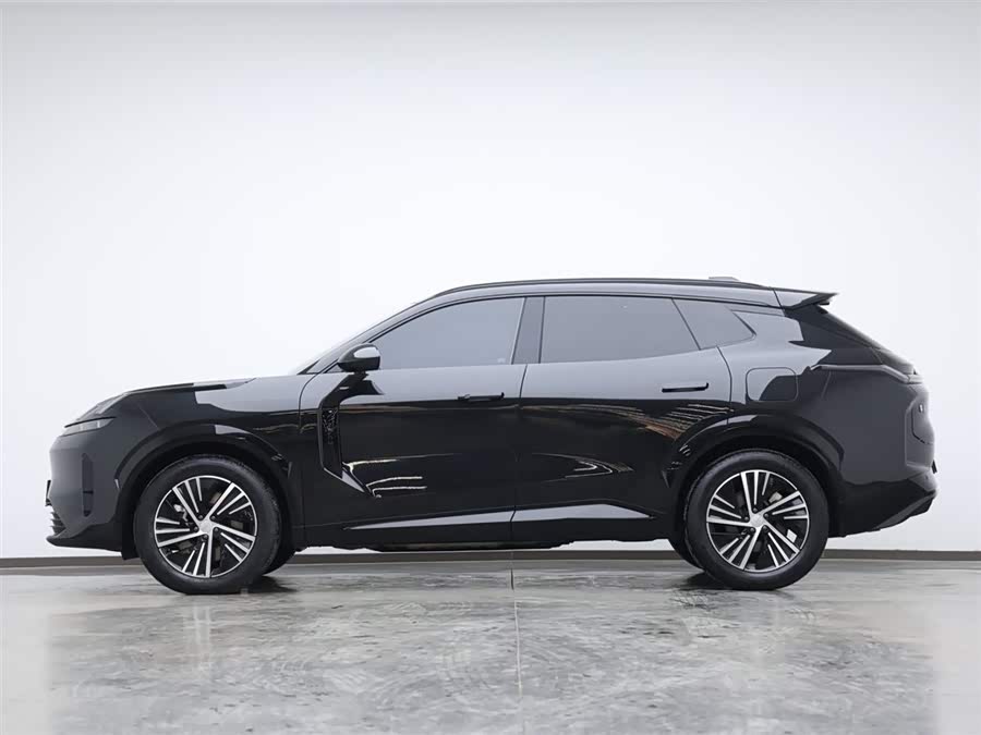 Lynk & Co 08 EM-P 2024 car image #6